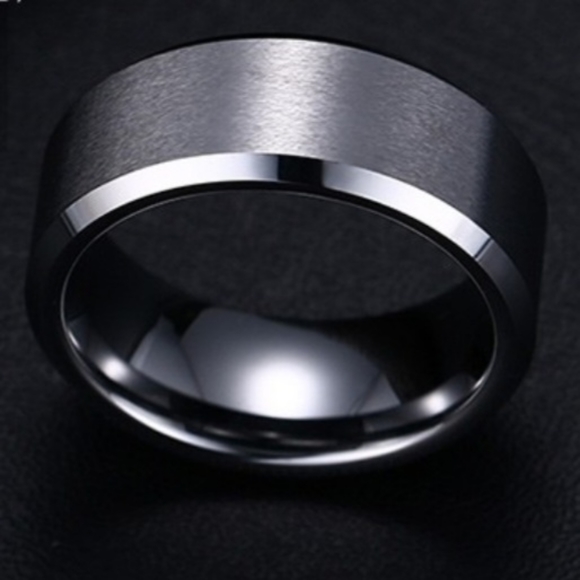 Men Stainless Steel 8mm Brushed Finish Ring with Beveled Edges - Picture 3 of 7